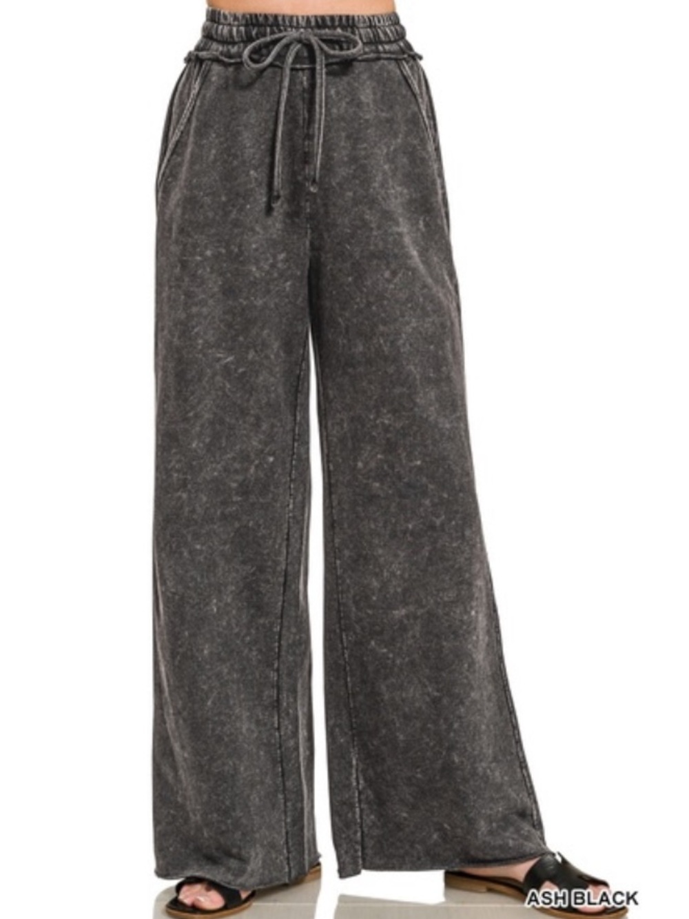 366 Small - 3X ❤️Zenana ash black PLUS WASHED FRENCH
TERRY SWEATPANTS